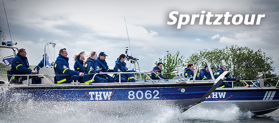 Auf dem Wasser mit der Fachgruppe Wassergefahren